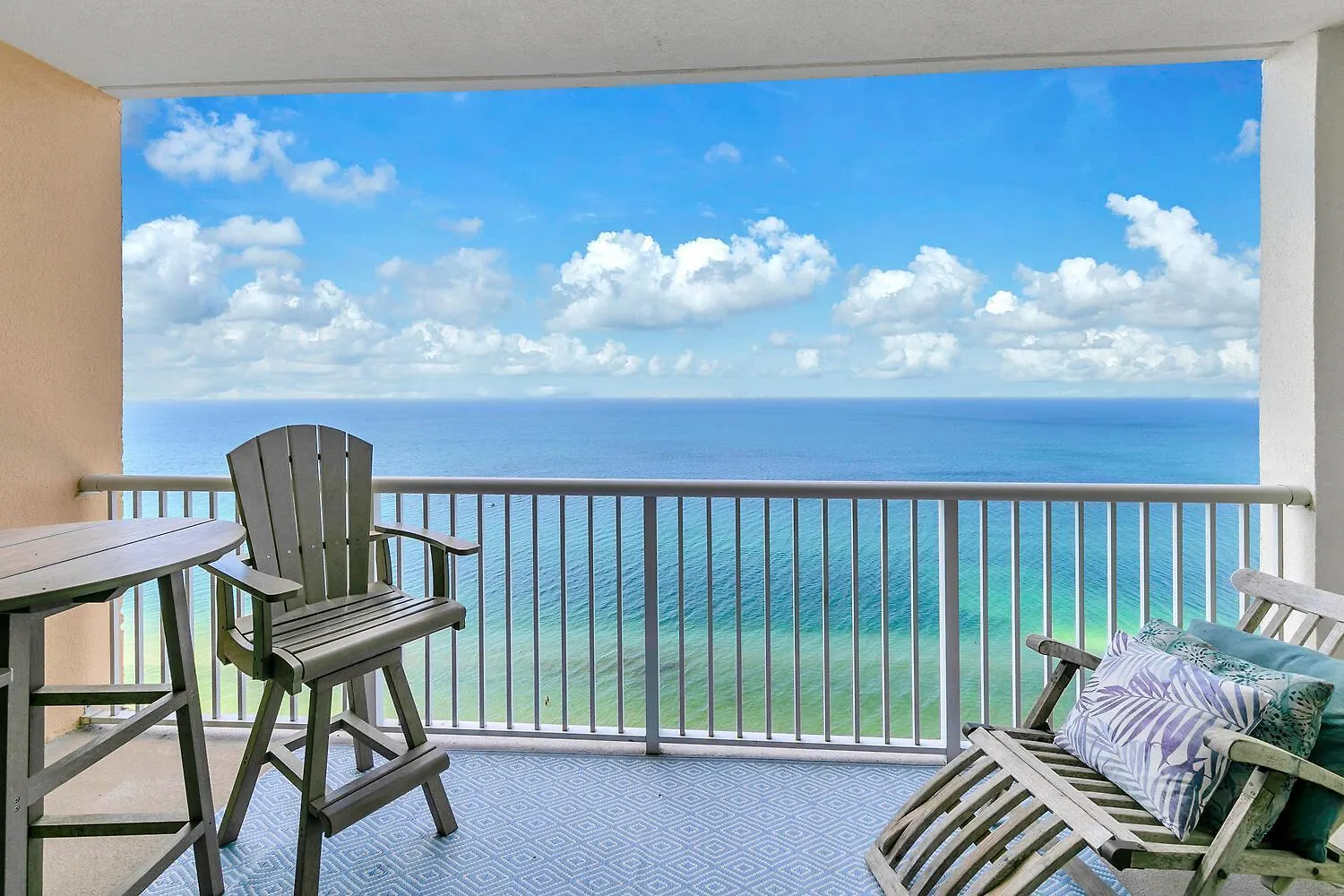 Majestic Beach Towers 1-2205 Panama City Beach
